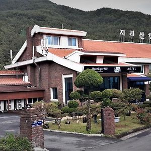 Hotel Jirisan Haetsal Gurye Exterior photo