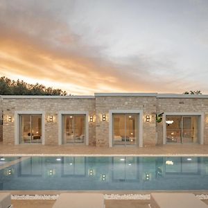 Ayali Villa I, A Divine Luxury Homestay, By Thinkvilla Achlades Exterior photo
