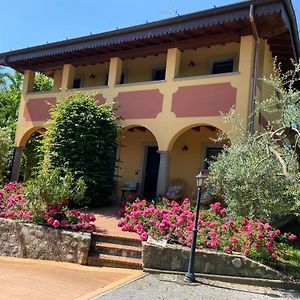 Villa Casa Vacanze La Fioca Corte Franca Exterior photo