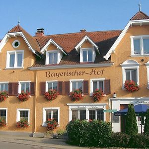 Hotel Bayerischer Hof Heiligenborn Exterior photo