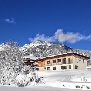 Naturparkferienwohnungen Wolf Höfen Exterior photo