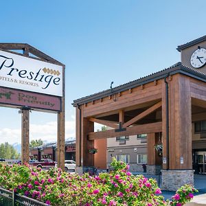 Prestige Inn Golden Exterior photo