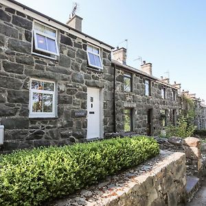 Villa Gyda'R Llif Criccieth Exterior photo