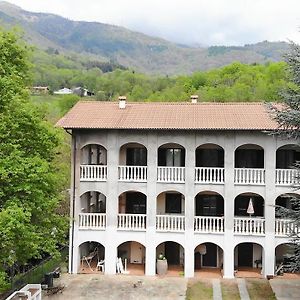 Bed and Breakfast Antica Dimora Del Portico Borgiallo Exterior photo