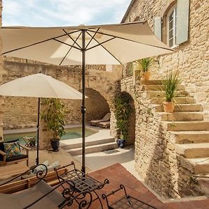 Hotel La Fugue Demeure Historique Pieds Des Cevennes Nimes Uzes Piscine Chauffee Jardin A L Italienne Brignon Exterior photo