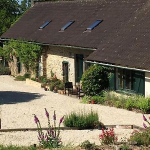 Bed and Breakfast Le Nid Neuilly-le-Vendin Exterior photo
