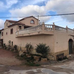 Gasthaus Casa Rural El Huerto Del Trucho Oliete Exterior photo