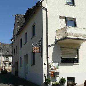 Bed and Breakfast Gästehaus Herbert Kappes Zeltingen-Rachtig Exterior photo