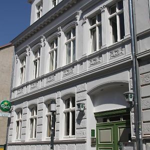 Restaurant&Hotel Olive Greifswald Exterior photo