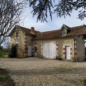 Bed and Breakfast Petit Saint Hubert 1 A 4 Personnes Velles  Exterior photo