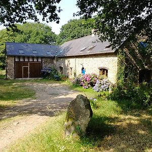 Bed and Breakfast Les Longeres De Keridy Brech Exterior photo