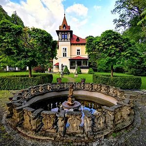 Bed and Breakfast Gloegglhof Trofaiach Exterior photo