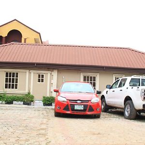 Aquatic Suites & Apartments Aliayabiagba Exterior photo