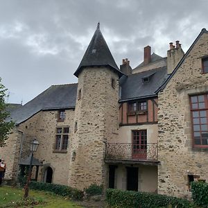 Bed and Breakfast Le Logis Du Vassal Laval  Exterior photo