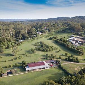 Ferienwohnung Sunshine Coast Retreat Your Own Private Golf Course Diddillibah Exterior photo