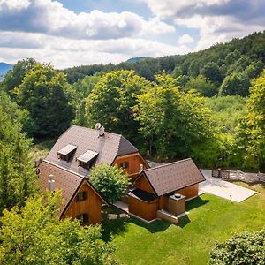 Villa Fenomen Plitvice Gornja Jezera Plitvica selo Exterior photo