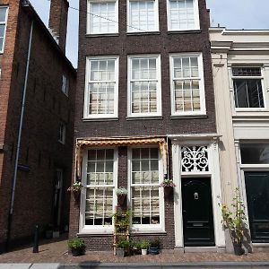 Bed and Breakfast BenB FirstClassEnglish Dordrecht Exterior photo