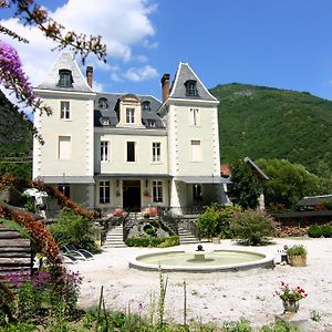 Hotel Chateau Serre Barbier Saint-Béat Exterior photo