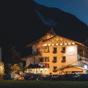 Hotel Loipenstubn Brixen im Thale Exterior photo