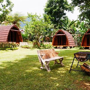 Hotel Oak Tree Bali Bedugul  Exterior photo