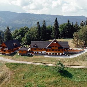 Hotel Wellness Penzion Kralov Dvor Cremosne Exterior photo