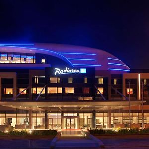 Radisson Blu Hotel, Kuwait Kuwait City Exterior photo