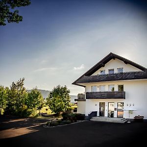 Hotel Mut.Haus Bischofsheim an der Rhön Exterior photo