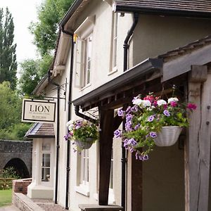 Hotel The Lion Leintwardine Exterior photo