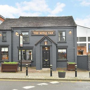 Hotel The Royal Oak Biddulph  Exterior photo