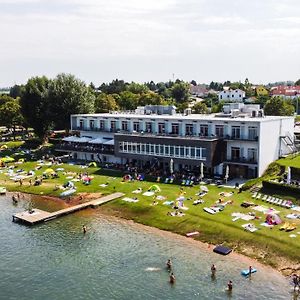 Neufeldersee Hotel&Restaurant Neufeld an der Leitha Exterior photo