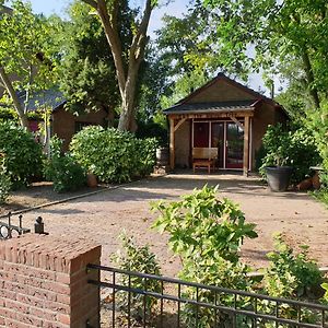 Bed and Breakfast The Walnut Tree Hellevoetsluis Exterior photo