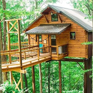 Villa Treehouse #6 By Amish Country Lodging Millersburg Exterior photo