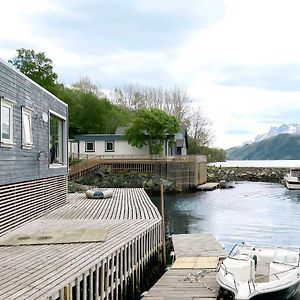 Holiday Home Kyrkjestein - FJS556 Naustdal i Sunnfjord Exterior photo