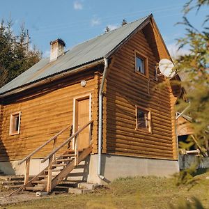 Villa Sadiba Vivat Oryavchyk Exterior photo