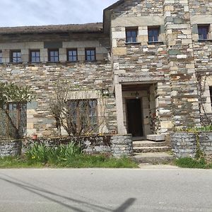 Gasthaus Albergueria Frade O Cebrero Exterior photo