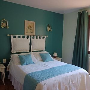 Bed and Breakfast Les Eaux Tranquilles Belvianes-et-Cavirac Exterior photo