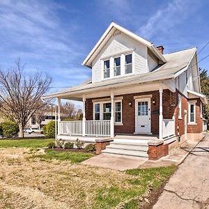 Villa Bright And Sunny Abode, 2 Mi To Hersheypark! Exterior photo