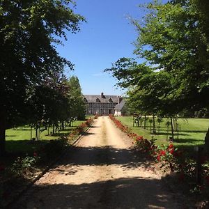 Villa La Gloriette Gite Situe Dans La Propriete Dun Magnifique Manoir Vatteville Exterior photo