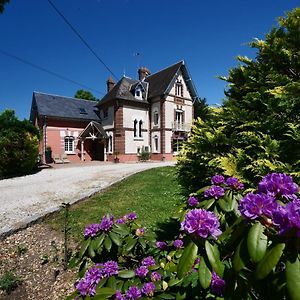 Ferienwohnung Le Manoir De Louviers Exterior photo