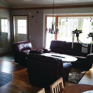 2 Bedroom Stunning Home In Gaellstad Holmared Exterior photo