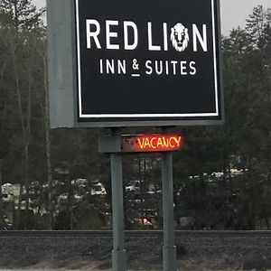 Red Lion Inn&Suites La Pine, Oregon Exterior photo