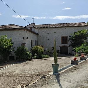 Villa Maison De Vacances L'Hermione Villeneuve-sur-Vere Exterior photo