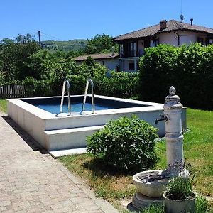 Bed and Breakfast Ca' Del Viaggiatore Farigliano Exterior photo