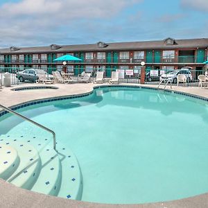 Mountain Aire Inn Sevierville - Pigeon Forge Exterior photo