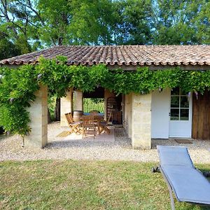 Villa Maison Charmante Avec Jacuzzi A Saint Ciers De Canesse Exterior photo