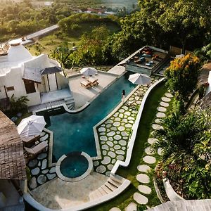 Hotel Dome Lombok Bumbang Exterior photo