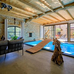 Villa Loft Industriel Prive Climatise Piscine Interieure Terrasse Spa Et Jardin Alzonne Exterior photo