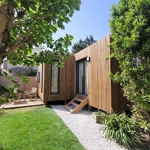 "La Cabane Du Sentier", Logement Original En Bois Et Sur Pilotis Avec Beau Jardin Et Tres Proche De La Mer Sangatte Exterior photo