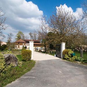 Villa Moulin Du Ruet Saint-Amand-sur-Fion Exterior photo