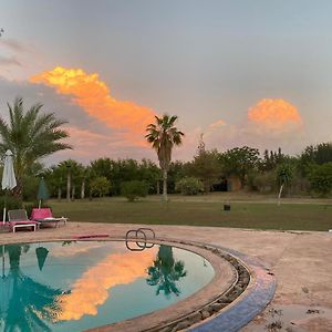 Bed and Breakfast La Vie En Rose - Horses & Dogs House Marrakesch Exterior photo